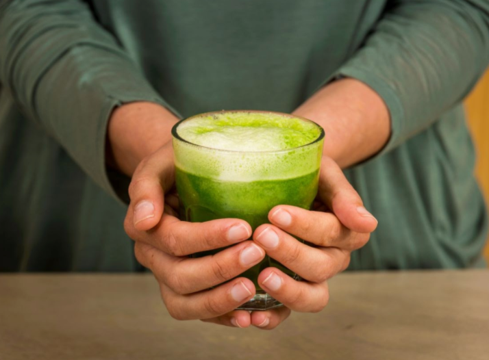 3 Post-Holiday Detox Recipes To Make At Home