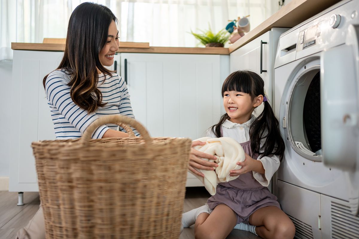 How Washing Machines and Spin Dryers Help During the Rainy Season