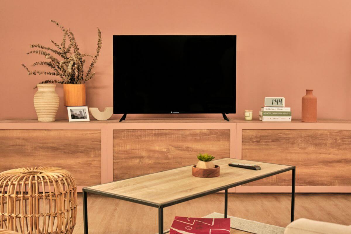 Home Appliances for Movie Marathons and Game Nights